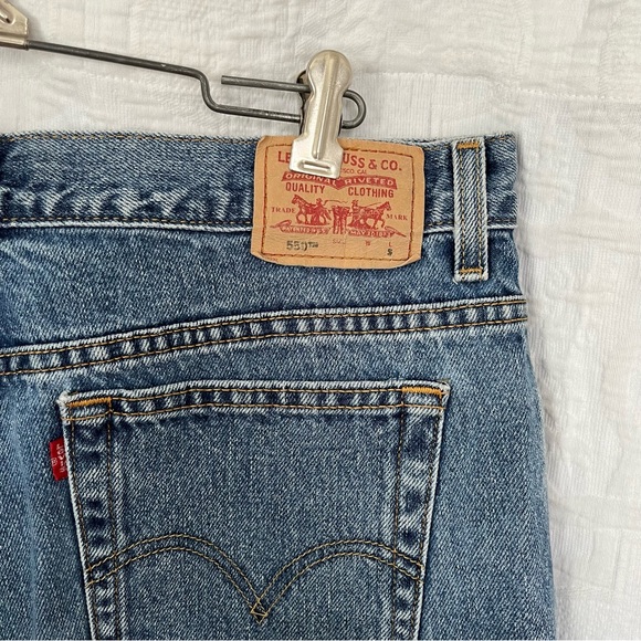 Vintage Levi’s 550 - Picture 2 of 6